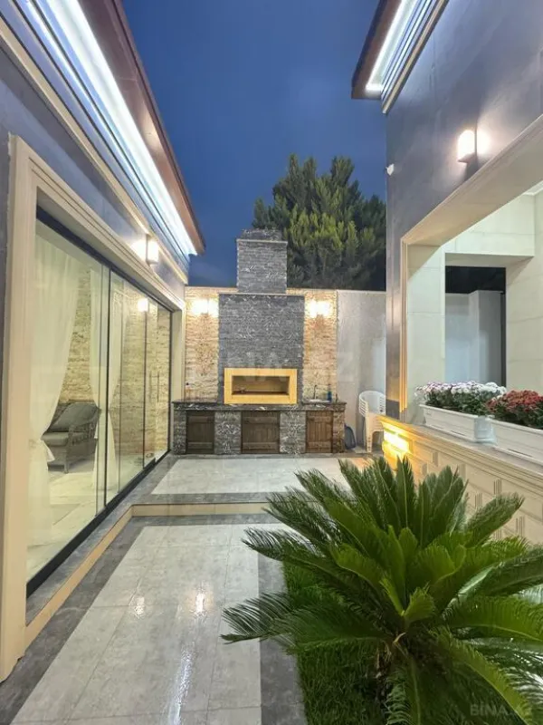 Satılır 4 otaqlı həyət evi 200 m²