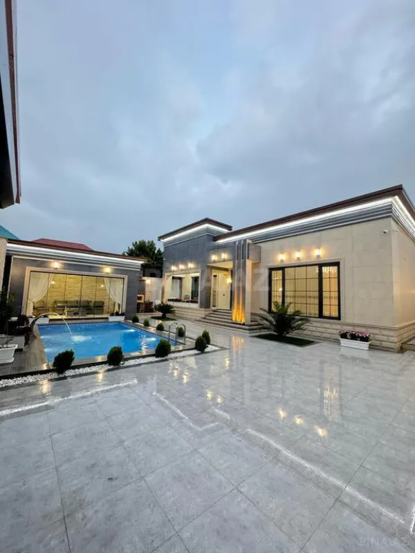 Satılır 4 otaqlı həyət evi 200 m²