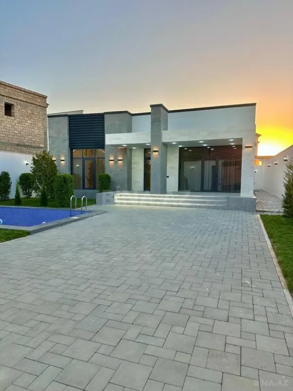 Satılır 4 otaqlı həyət evi 180 m²