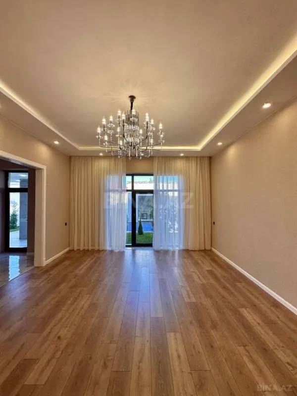 Satılır 4 otaqlı həyət evi 180 m²