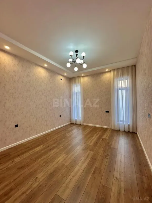 Satılır 4 otaqlı həyət evi 180 m²