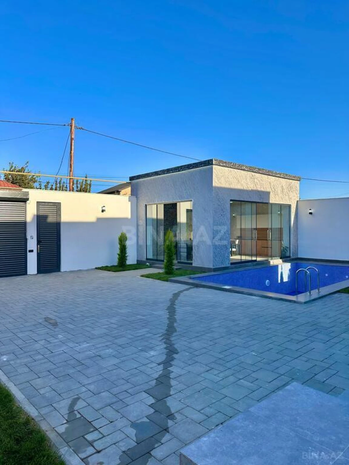 Satılır 4 otaqlı həyət evi 180 m²