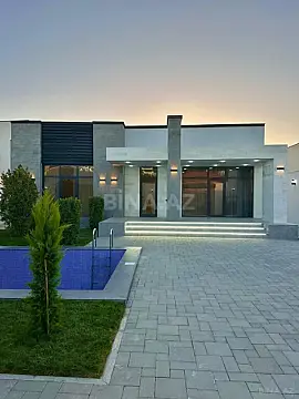 Satılır 4 otaqlı həyət evi 180 m²