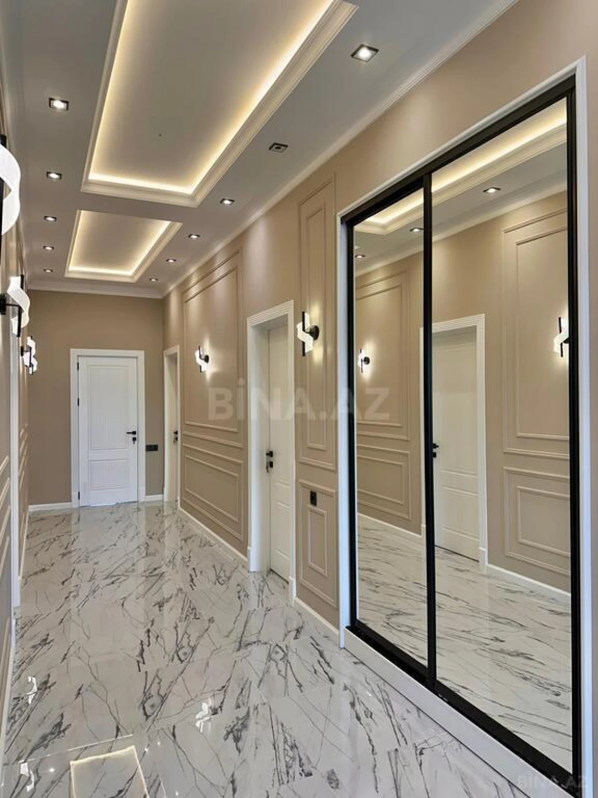 Satılır 4 otaqlı həyət evi 180 m²