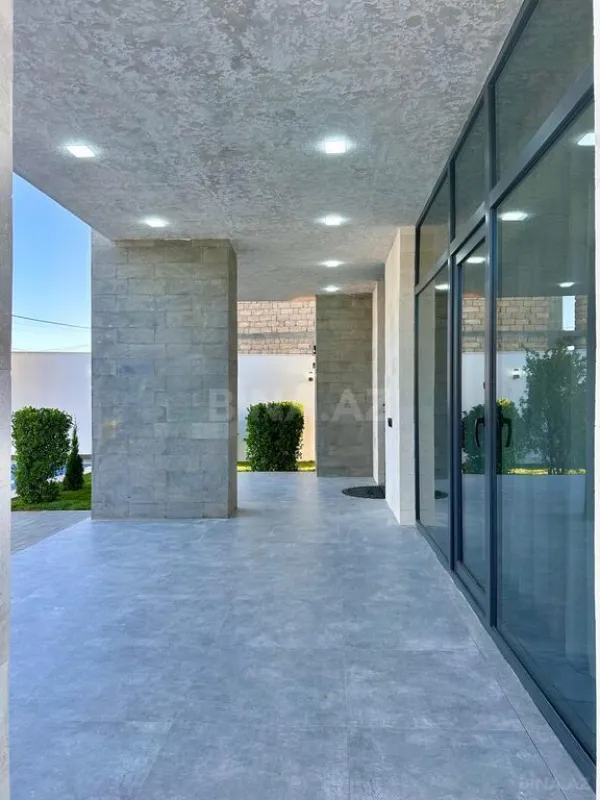 Satılır 4 otaqlı həyət evi 180 m²