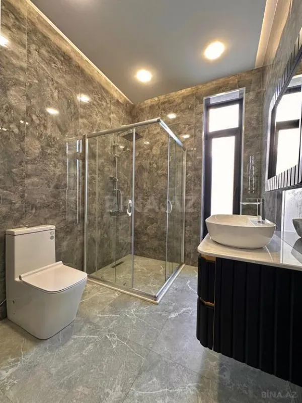 Satılır 4 otaqlı həyət evi 180 m²