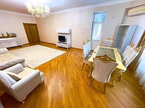 Kirayə verilir 3 otaqlı mənzil 165 m² — Bakı, Xətai 3 otaq 165.00 m²
