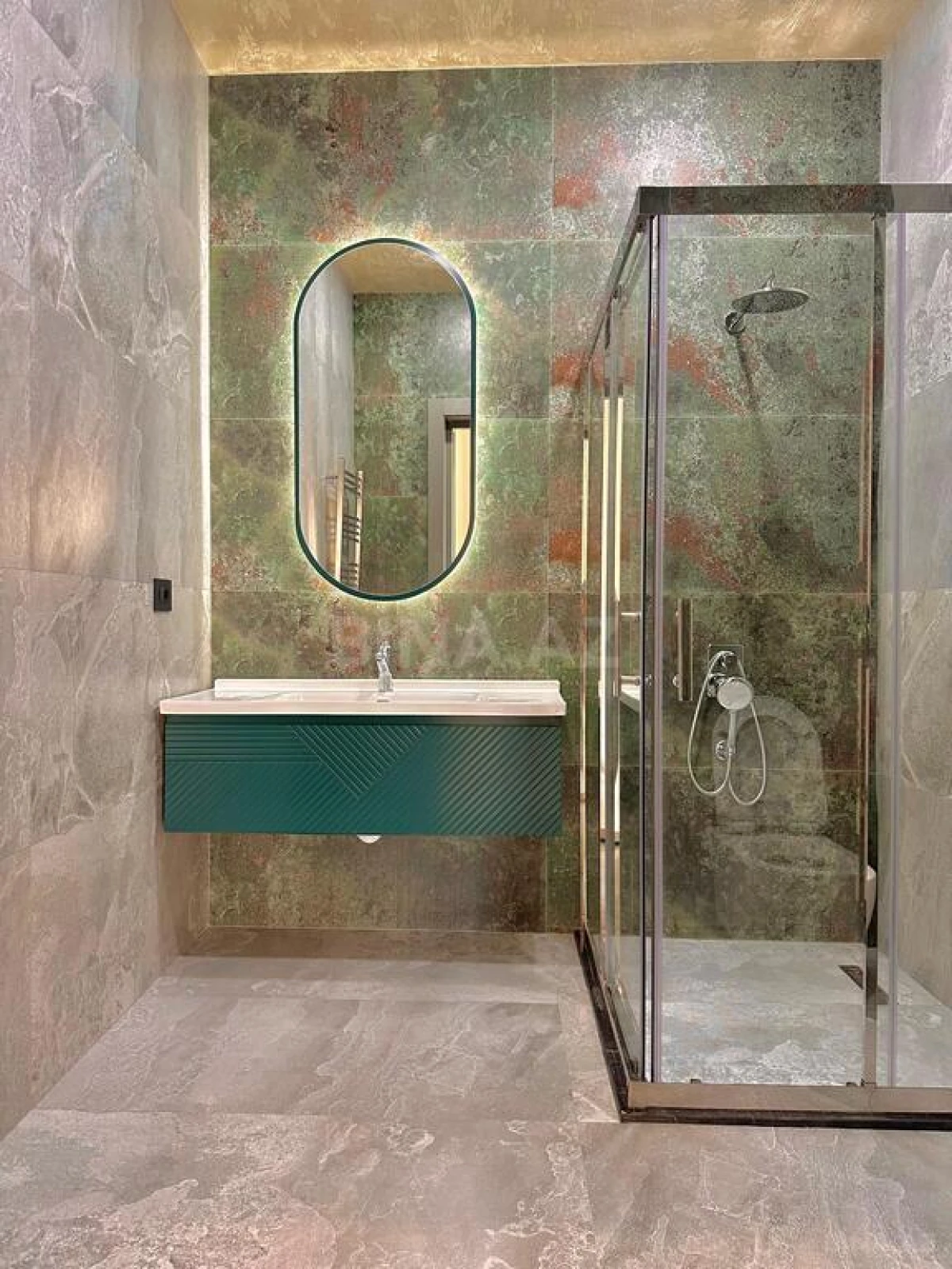 Satılır 6 otaqlı həyət evi 400 m²