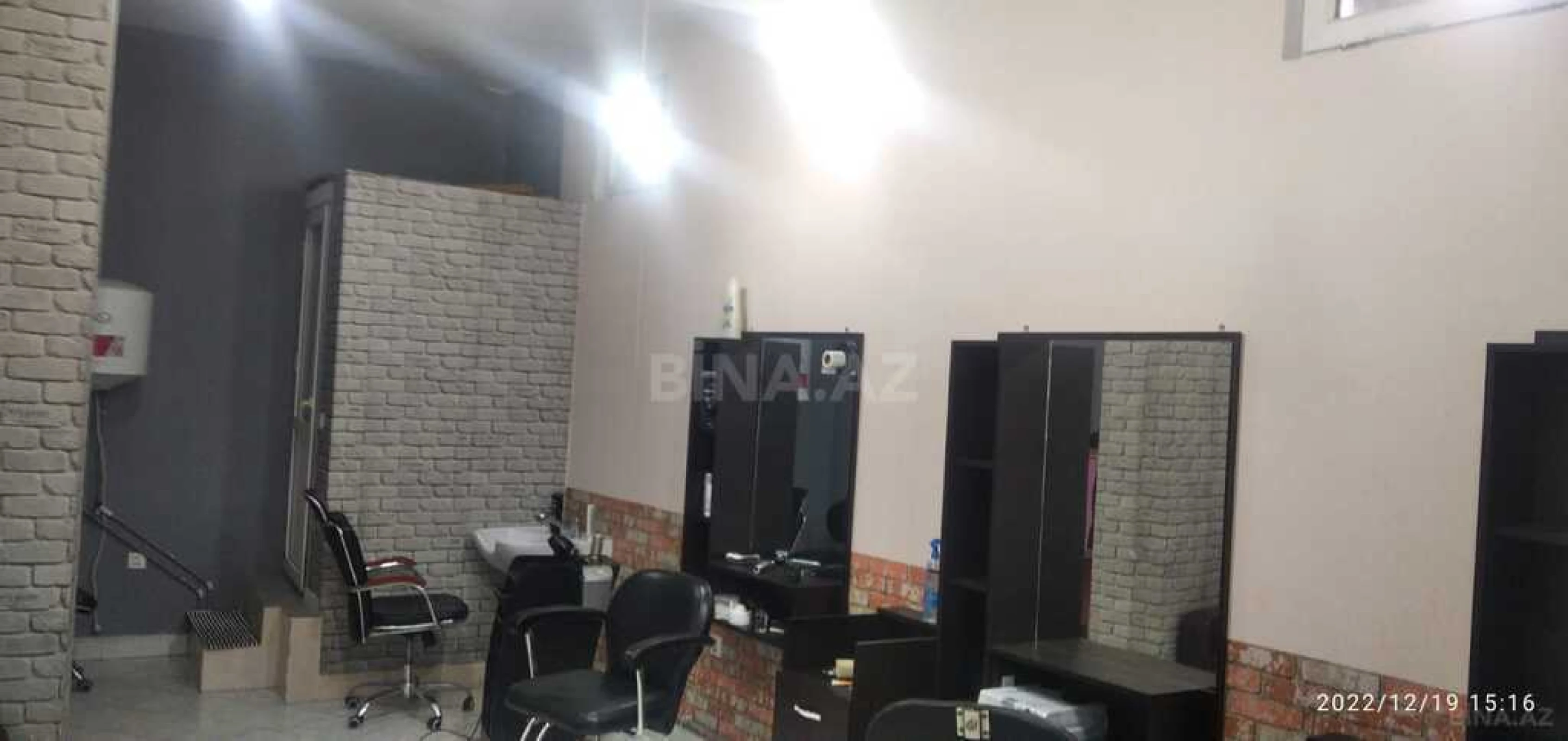 Satılır 4 otaqlı həyət evi 400 m²