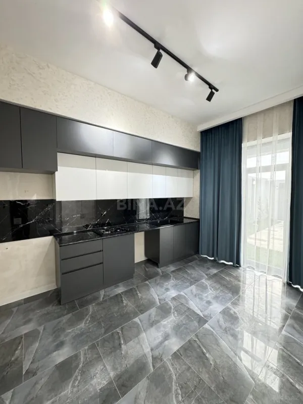 Satılır 4 otaqlı həyət evi 150 m²