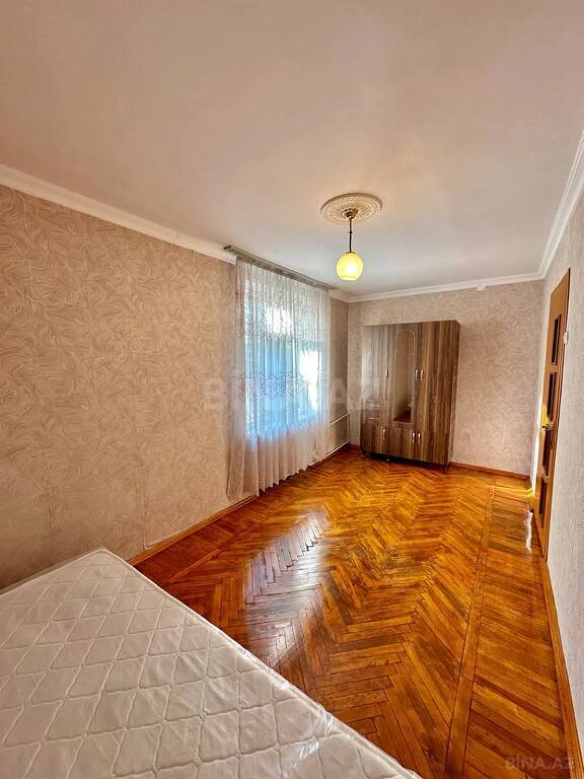 Kirayə verilir 2 otaqlı mənzil 55 m²