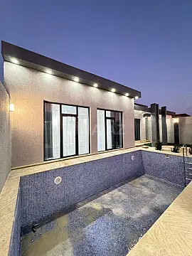 Satılır 4 otaqlı həyət evi 130 m²