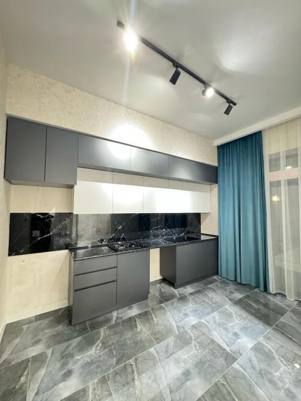Satılır 4 otaqlı həyət evi 130 m²