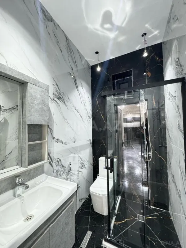 Satılır 4 otaqlı həyət evi 130 m²