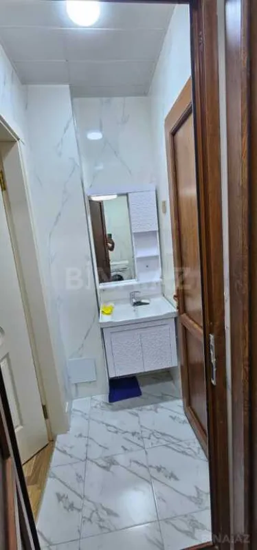 Satılır 3 otaqlı mənzil 110 m²