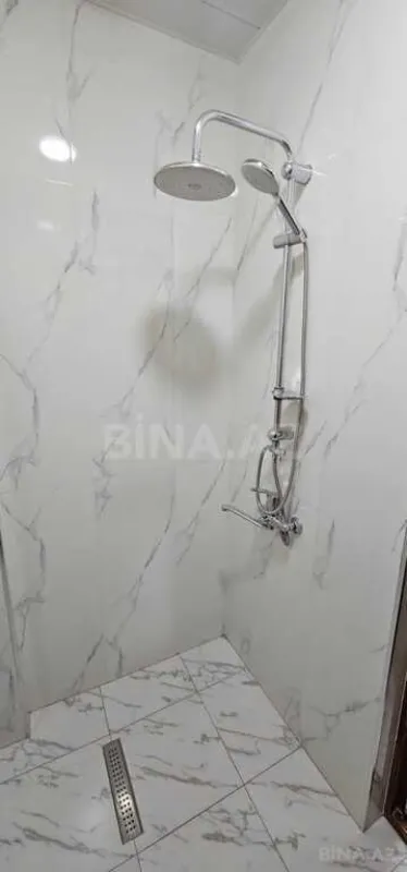 Satılır 3 otaqlı mənzil 110 m²