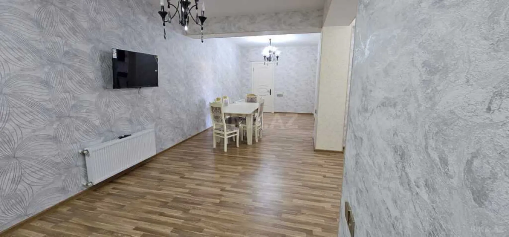 Satılır 3 otaqlı mənzil 110 m²