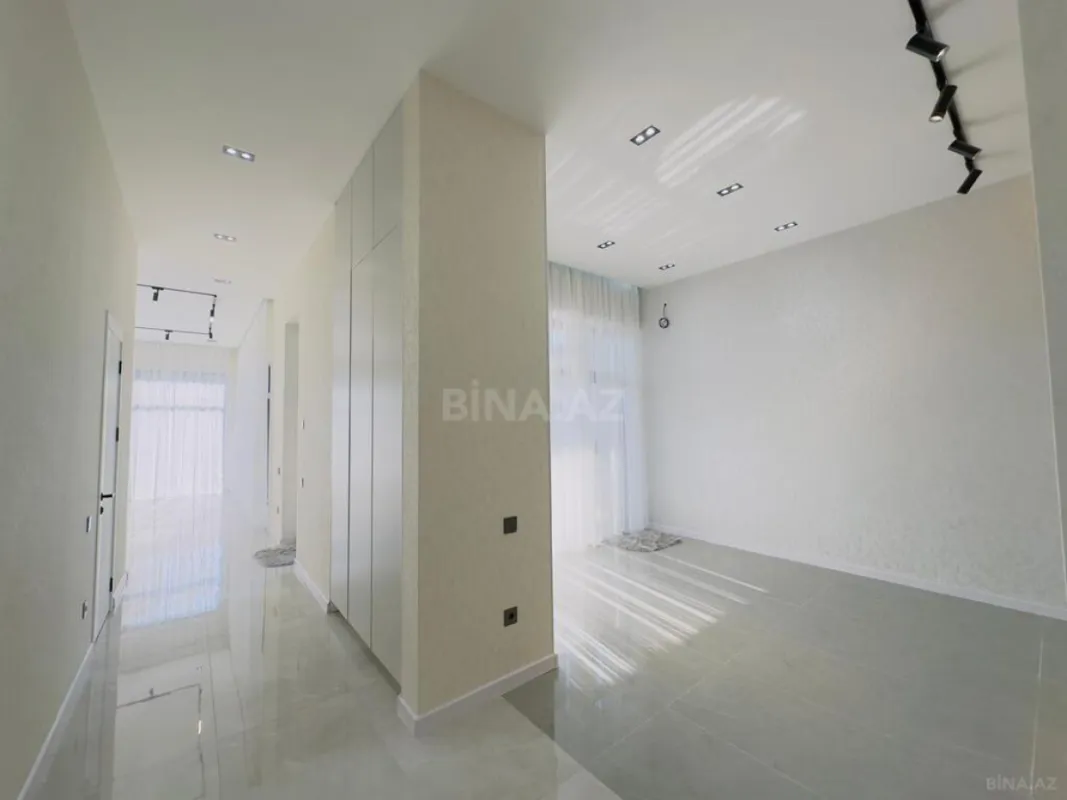Satılır 4 otaqlı həyət evi 142 m²
