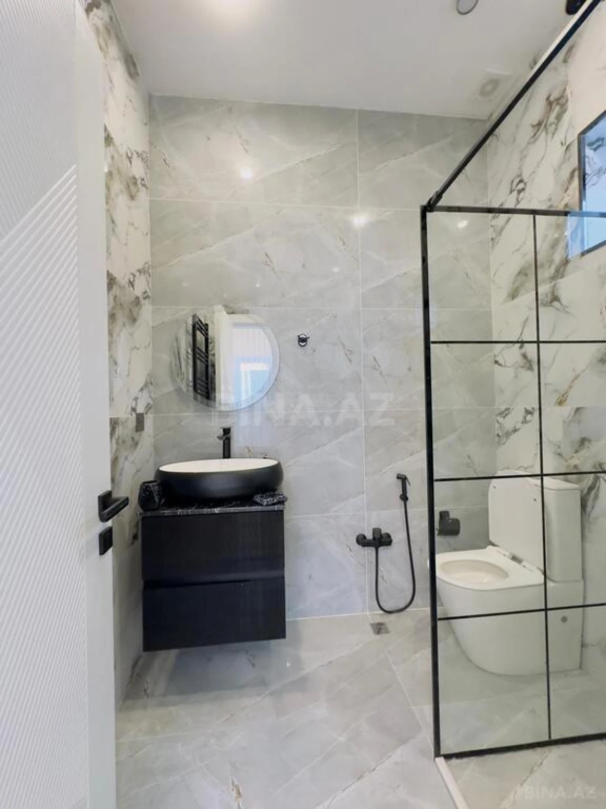 Satılır 4 otaqlı həyət evi 142 m²