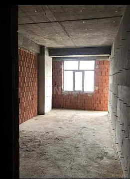 Satılır 1 otaqlı mənzil 38.5 m²