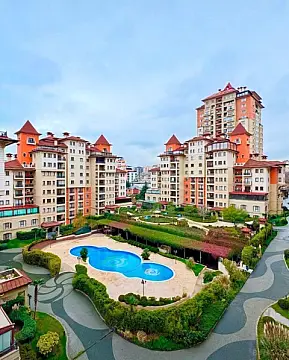 Satılır 4 otaqlı mənzil 205 m² — Bakı 4 otaq 205.00 m²