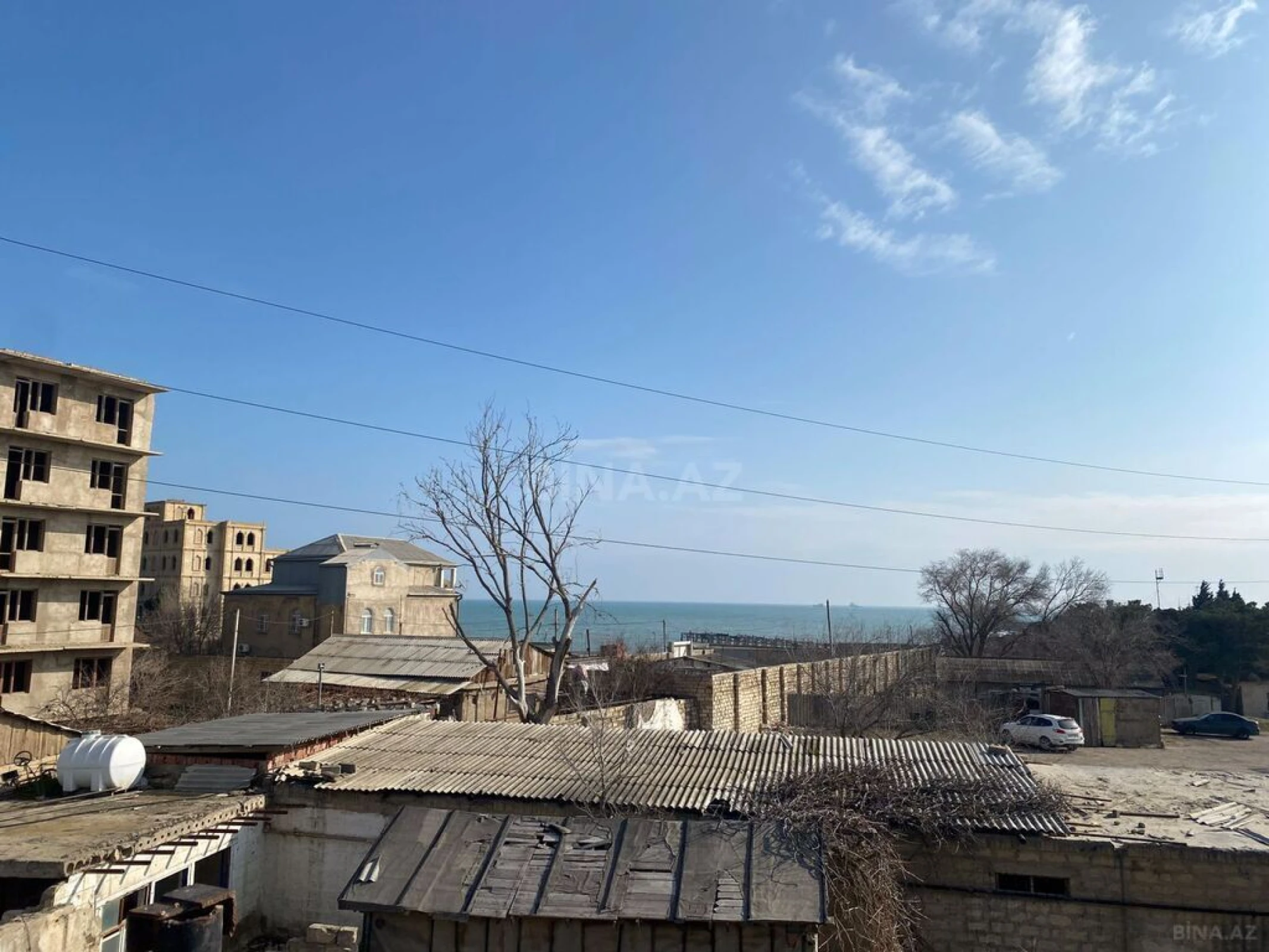 Satılır obyekt 2100 m²