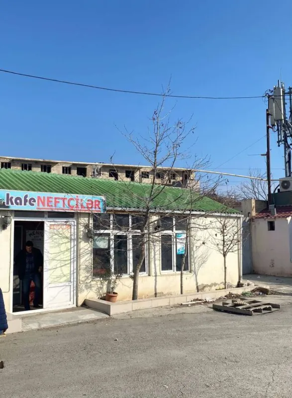 Satılır obyekt 2100 m²