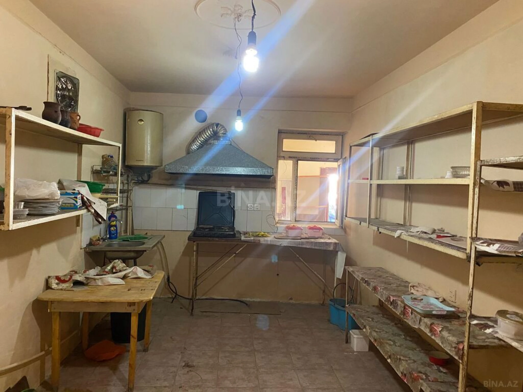 Satılır obyekt 2100 m²