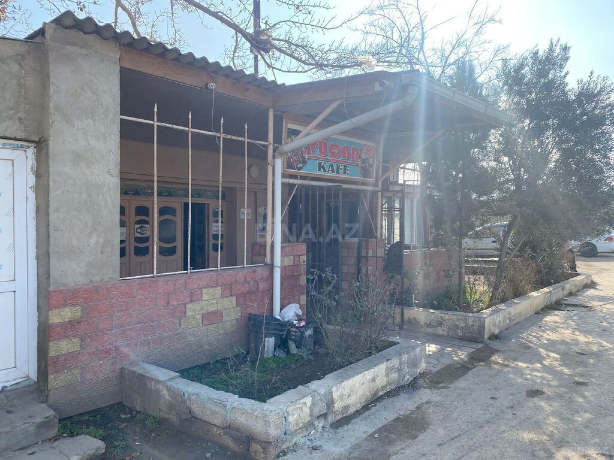 Satılır obyekt 2100 m²