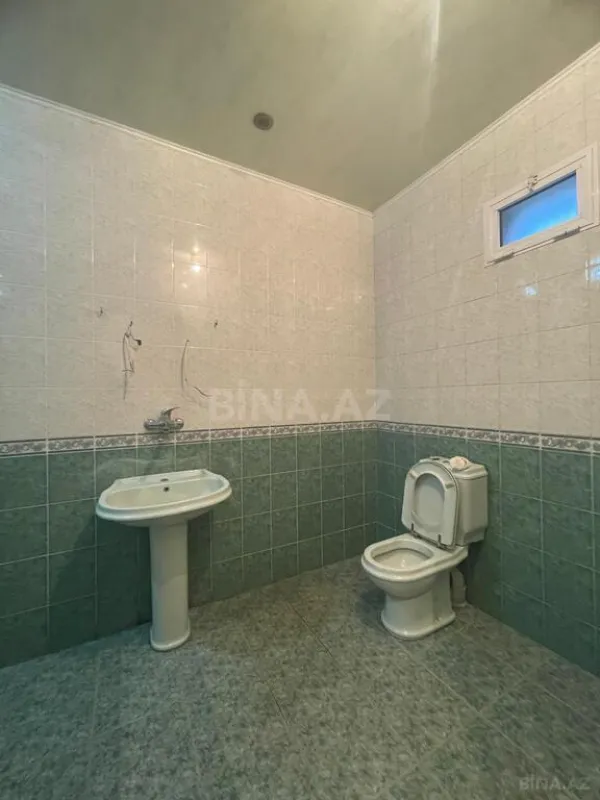 Satılır 7 otaqlı həyət evi 350 m²