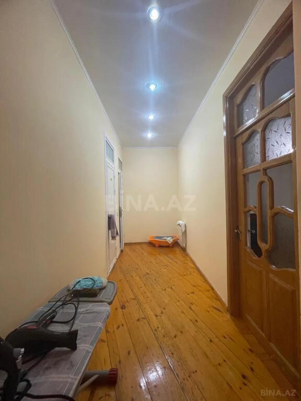 Satılır 7 otaqlı həyət evi 350 m²