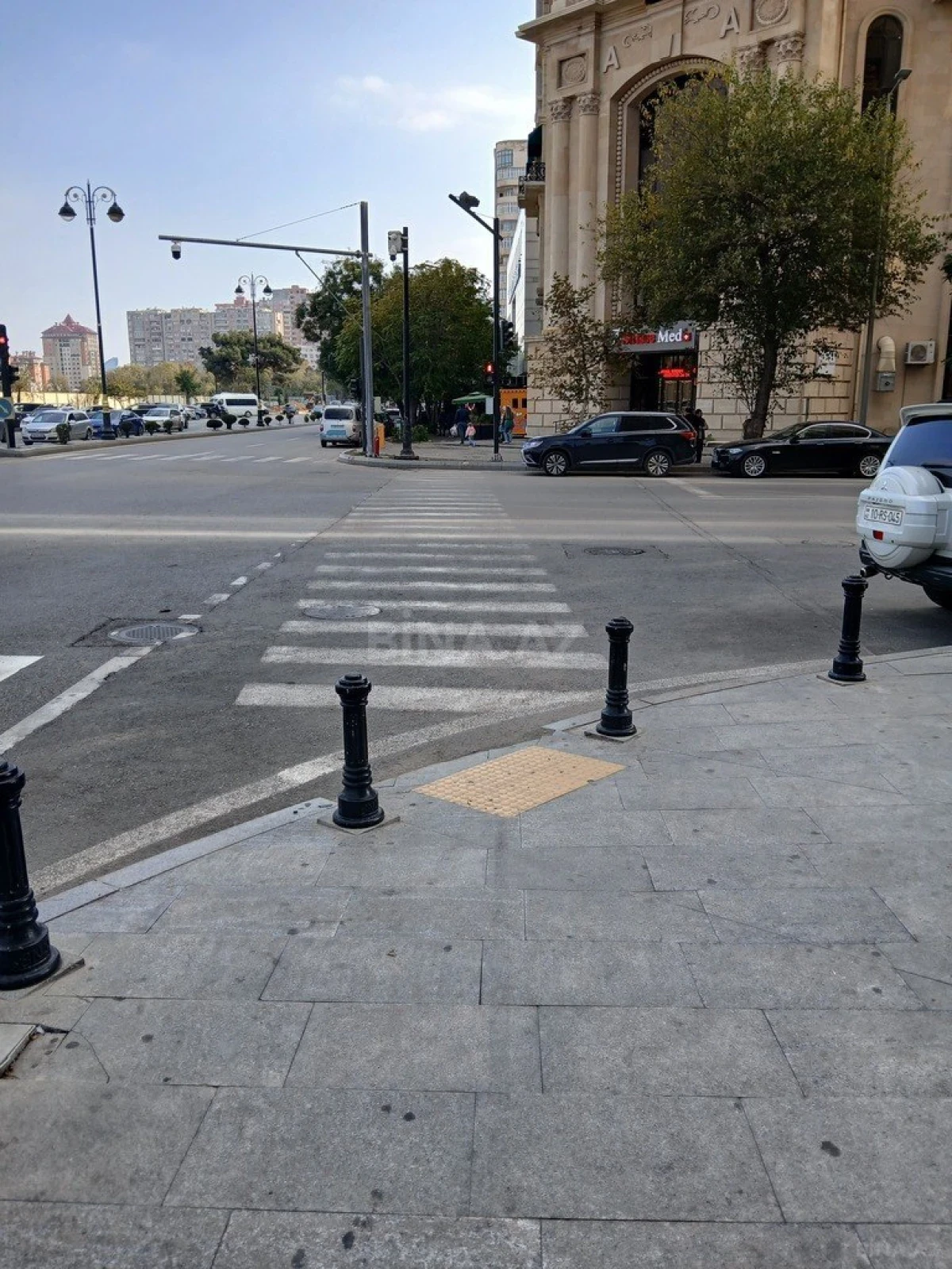 Satılır obyekt 37.5 m²