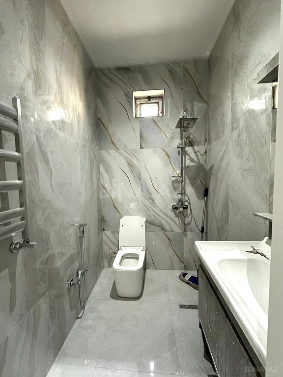 Satılır 4 otaqlı həyət evi 120 m²