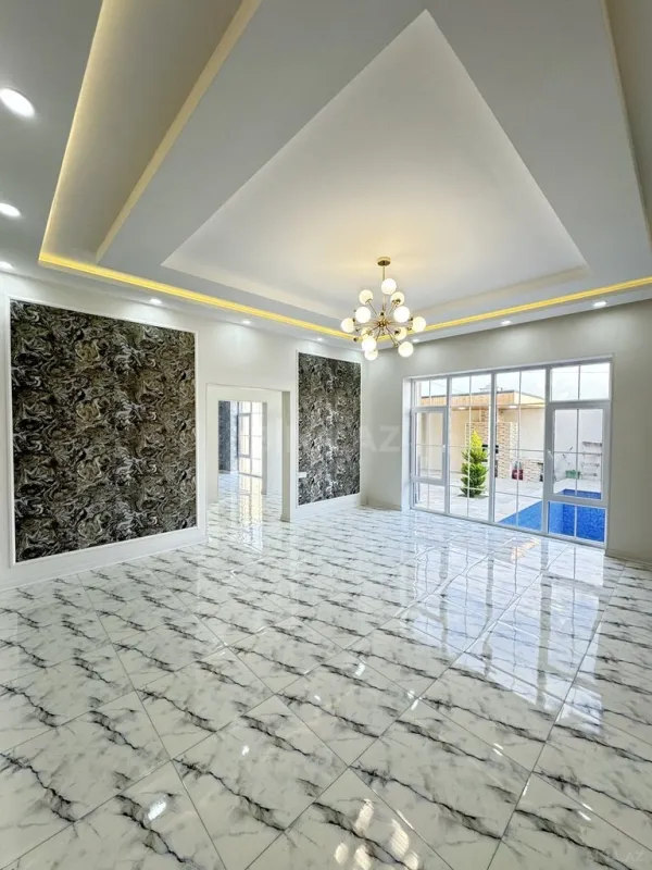 Satılır 4 otaqlı həyət evi 130 m²
