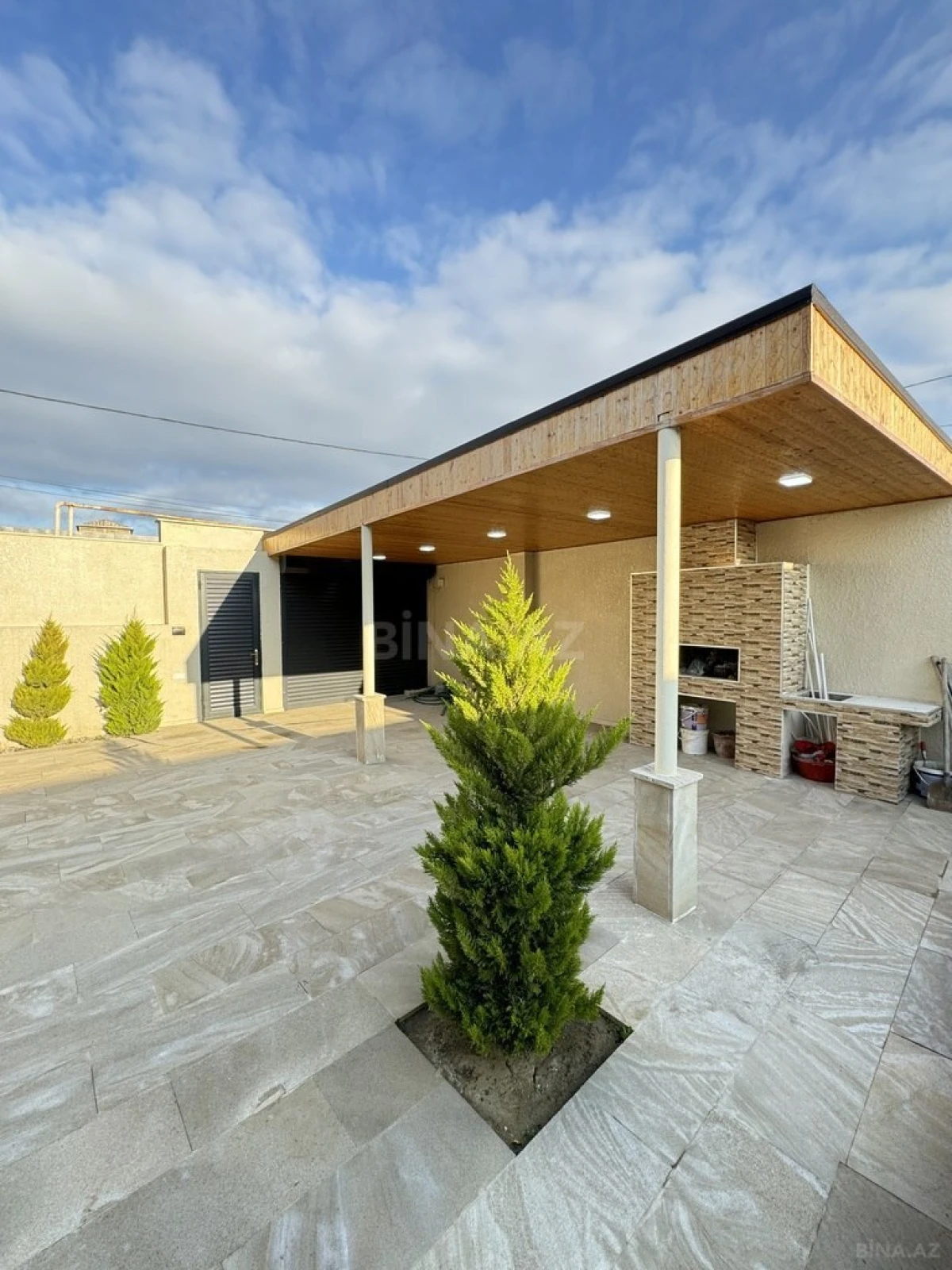 Satılır 4 otaqlı həyət evi 130 m²