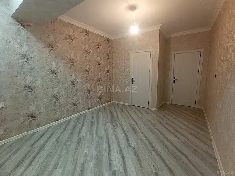 Satılır 4 otaqlı mənzil 128 m²