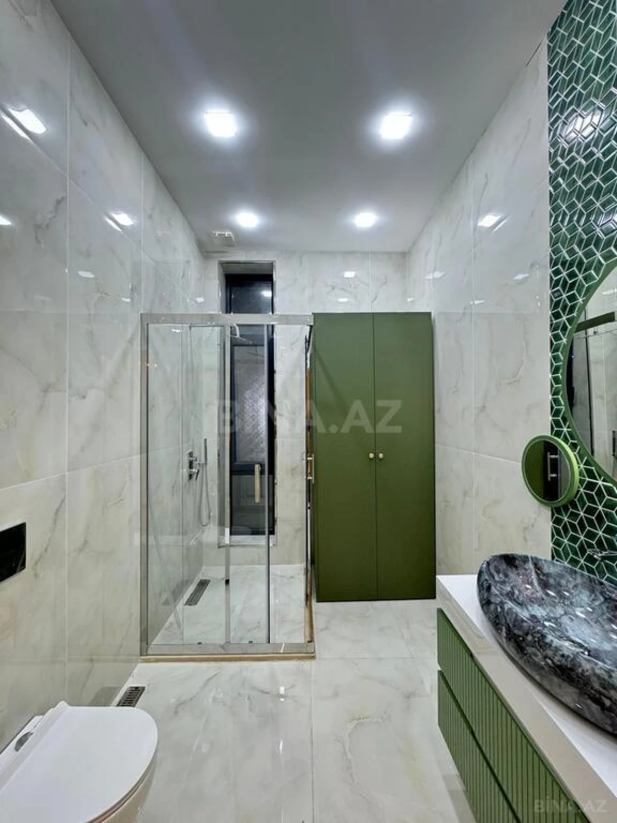 Satılır 4 otaqlı həyət evi 300 m²