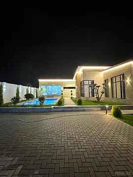 Satılır 4 otaqlı həyət evi 300 m²