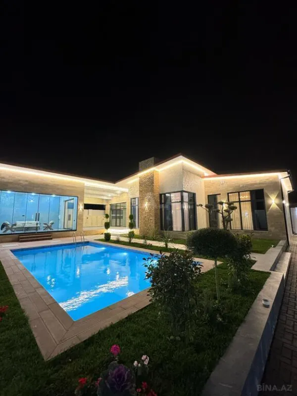Satılır 4 otaqlı həyət evi 300 m²