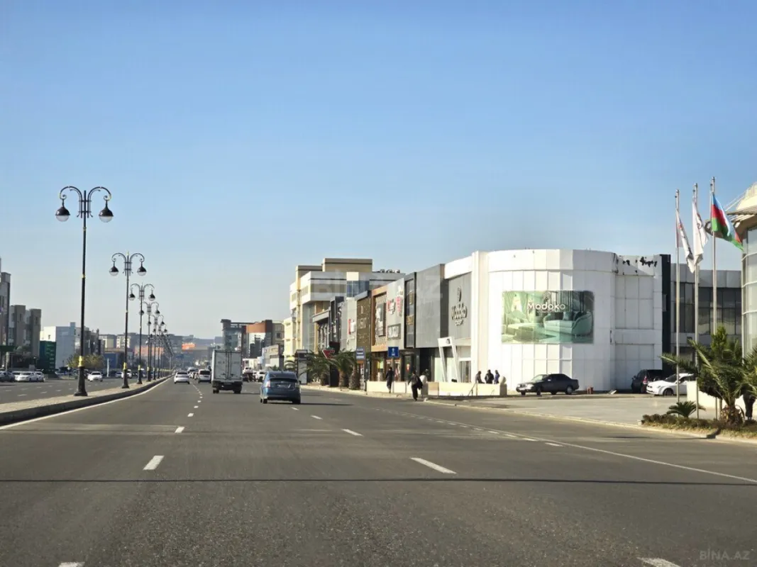 Satılır obyekt 4000 m²