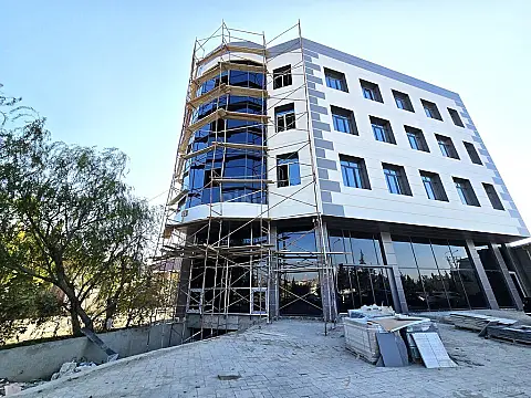 Satılır obyekt 4000 m²