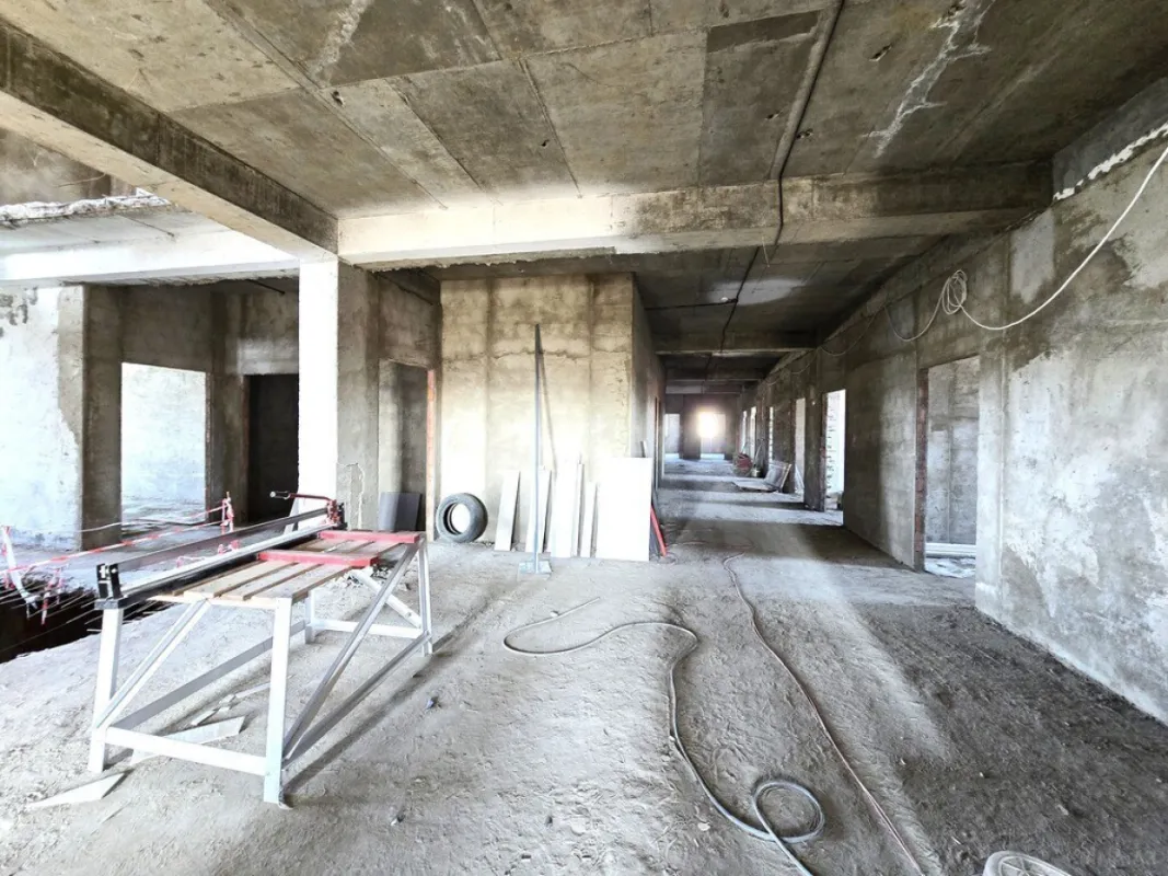 Satılır obyekt 4000 m²