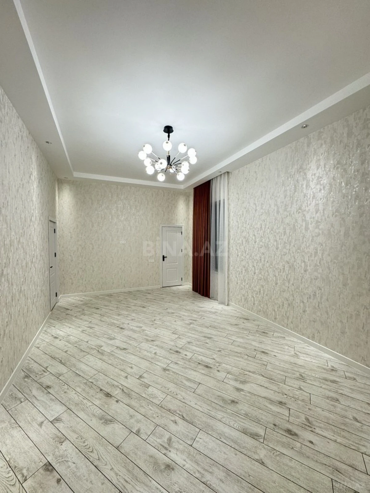 Satılır 4 otaqlı həyət evi 180 m²