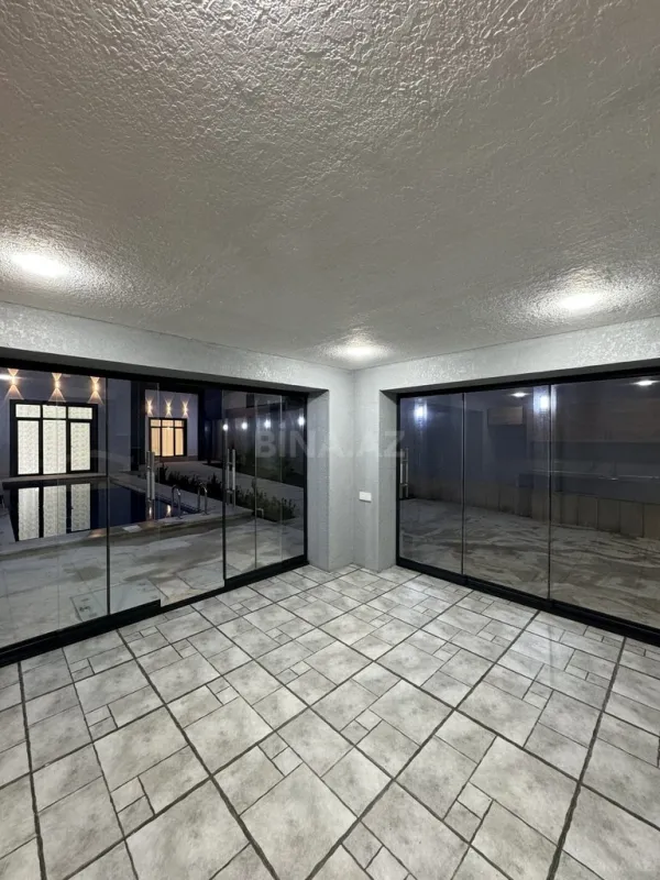 Satılır 4 otaqlı həyət evi 180 m²