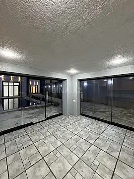 Satılır 4 otaqlı həyət evi 180 m²