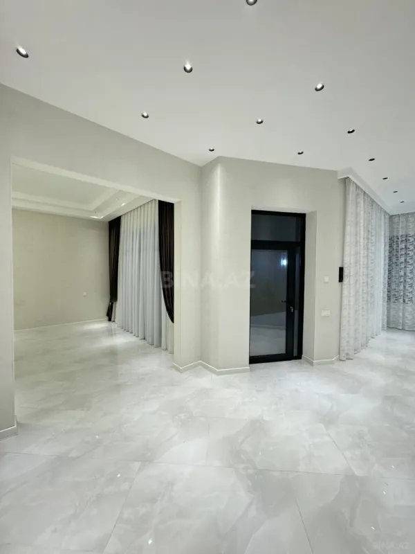 Satılır 4 otaqlı həyət evi 180 m²
