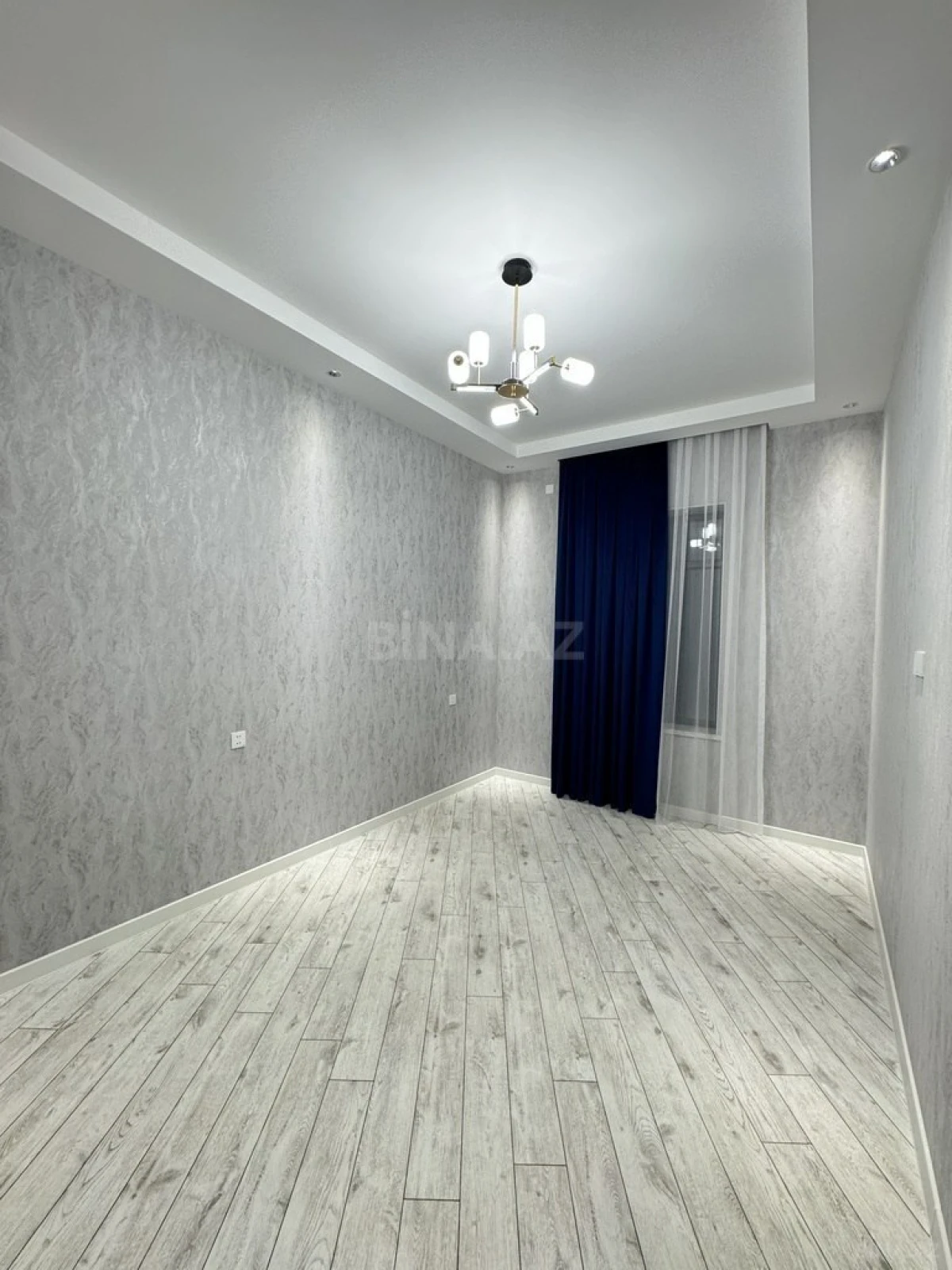 Satılır 4 otaqlı həyət evi 180 m²