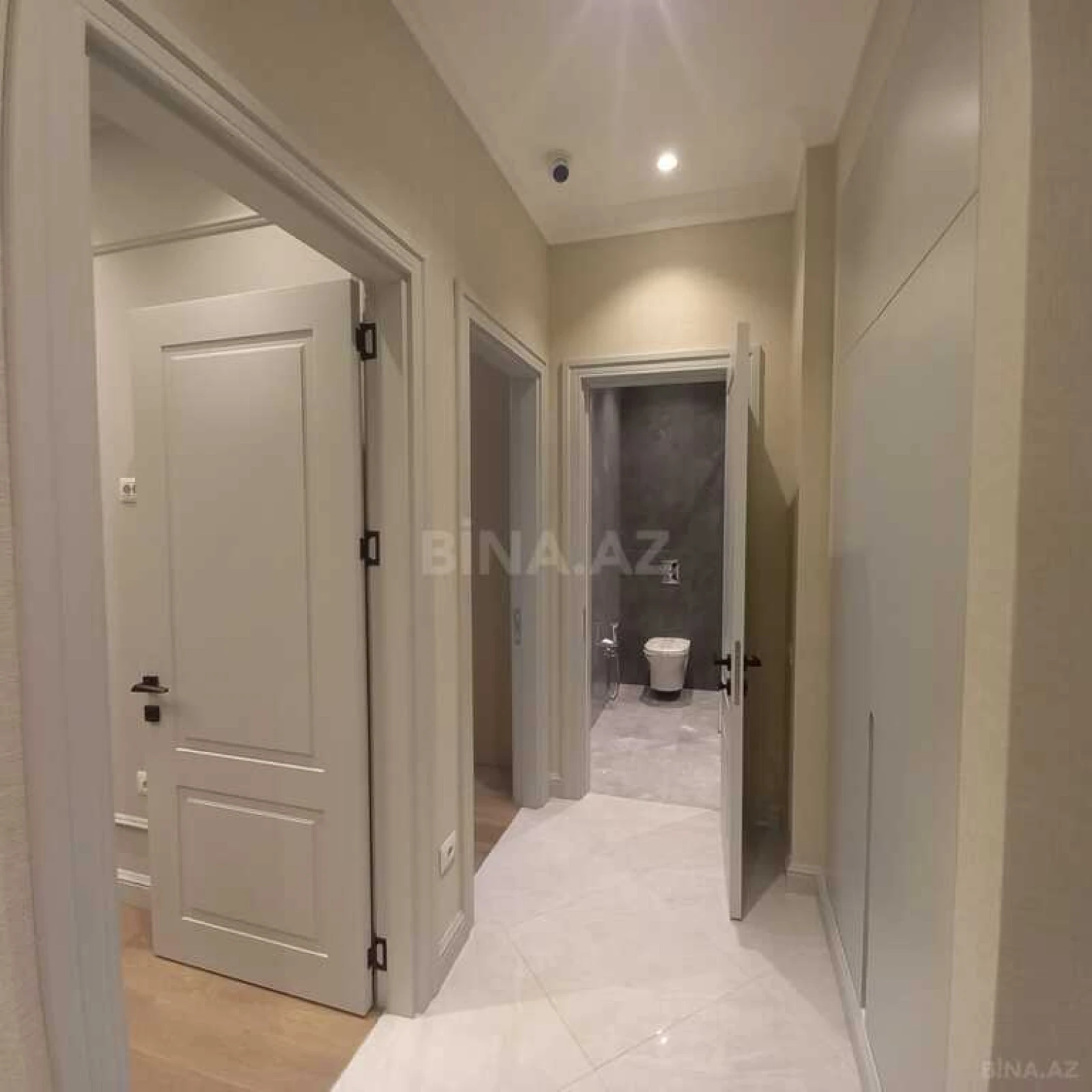 Satılır 2 otaqlı mənzil 59 m²