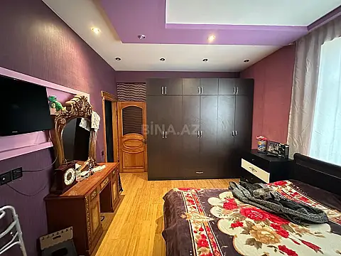 Satılır 4 otaqlı mənzil 120 m²