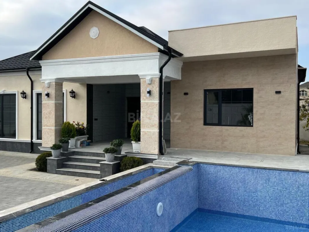 Satılır 4 otaqlı həyət evi 165 m²